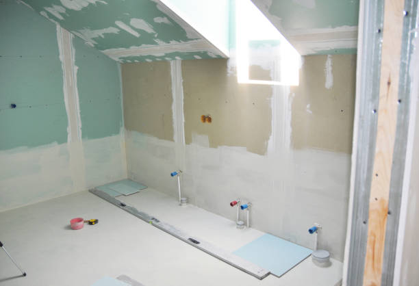 Wallpaper Removal and Painting in Crest, CA